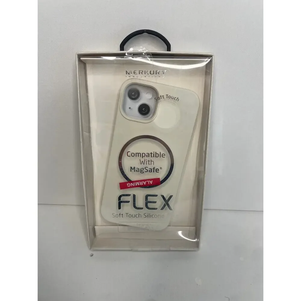 Iphone 13/14 Case, New in package,‎ Silicone, Cream